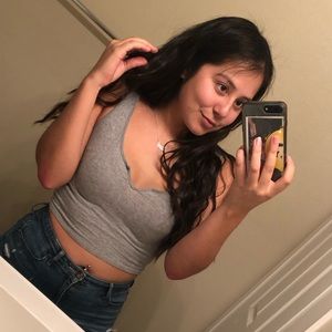 Meet your Posher, Raquel